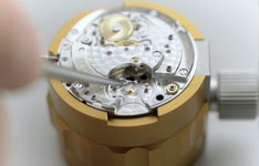 积家可否自动上链